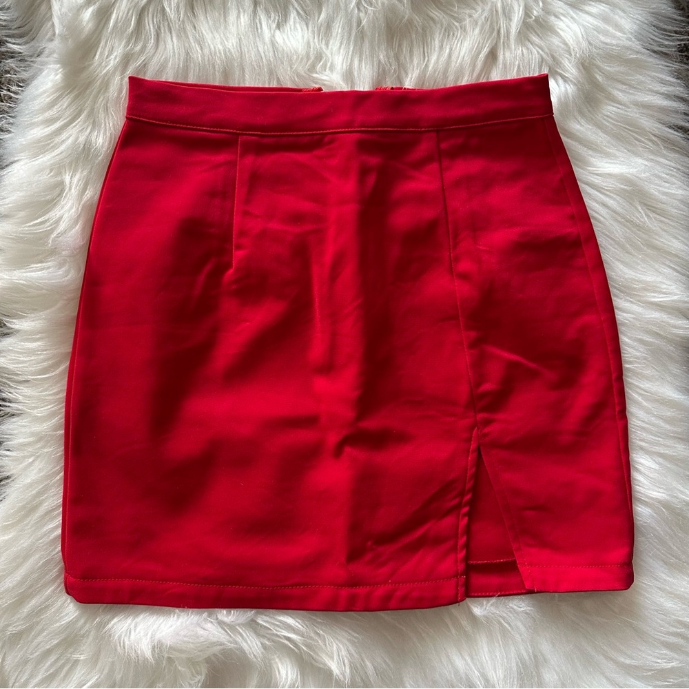 Kameli Boutique Red High-Rise Skirt